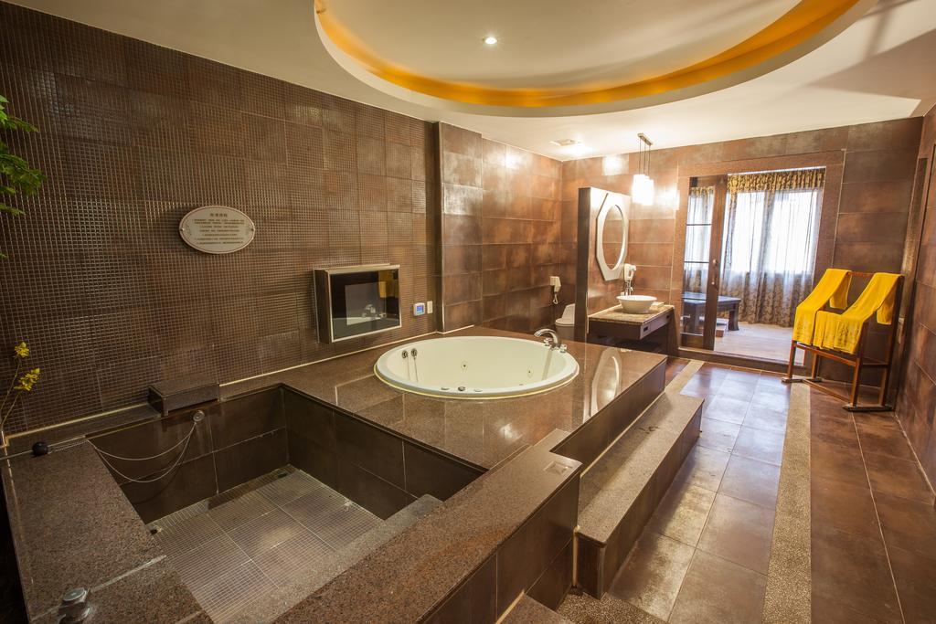 הואליין סיטי Spring Breeze Hotel מראה חיצוני תמונה