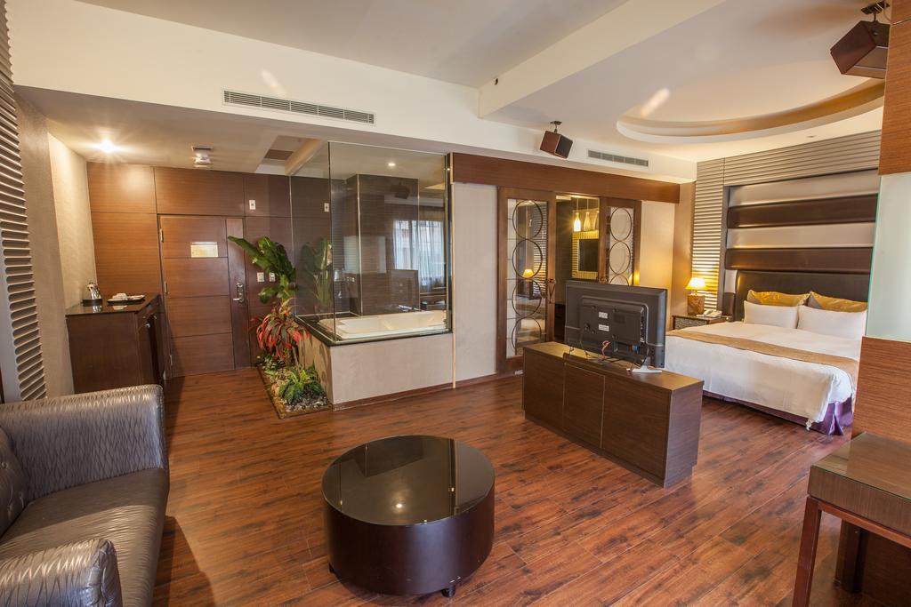 הואליין סיטי Spring Breeze Hotel מראה חיצוני תמונה